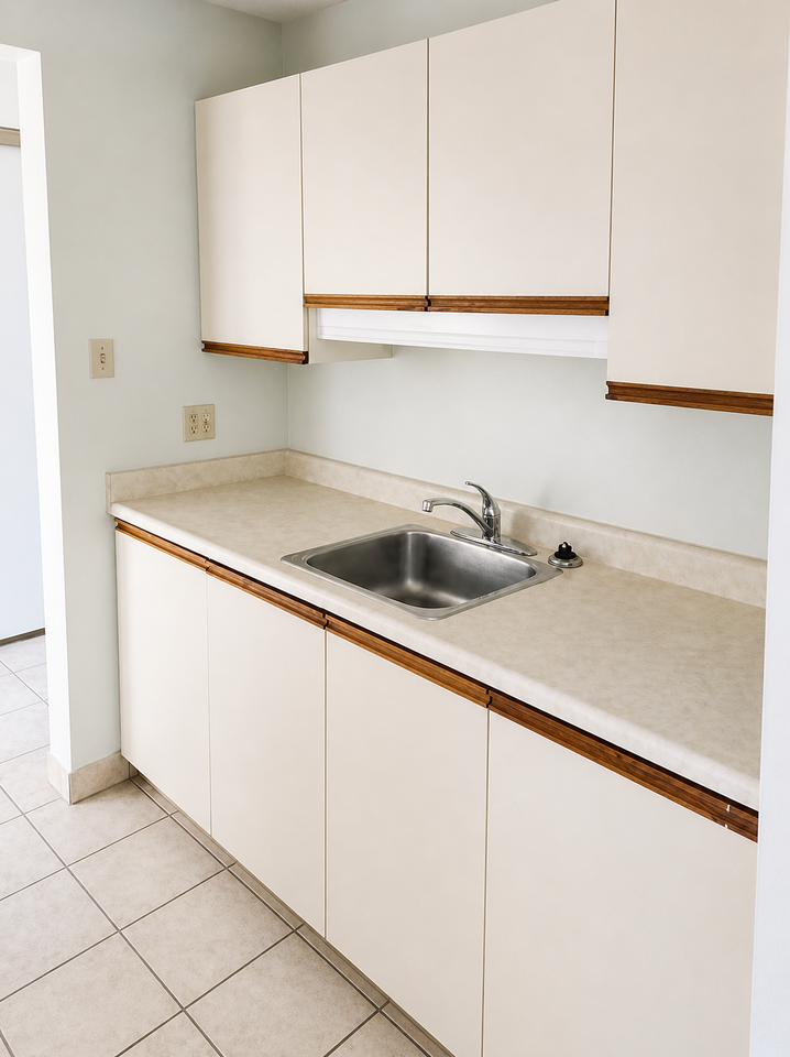 980 Burnham Street #302 - Photo 2 of 6