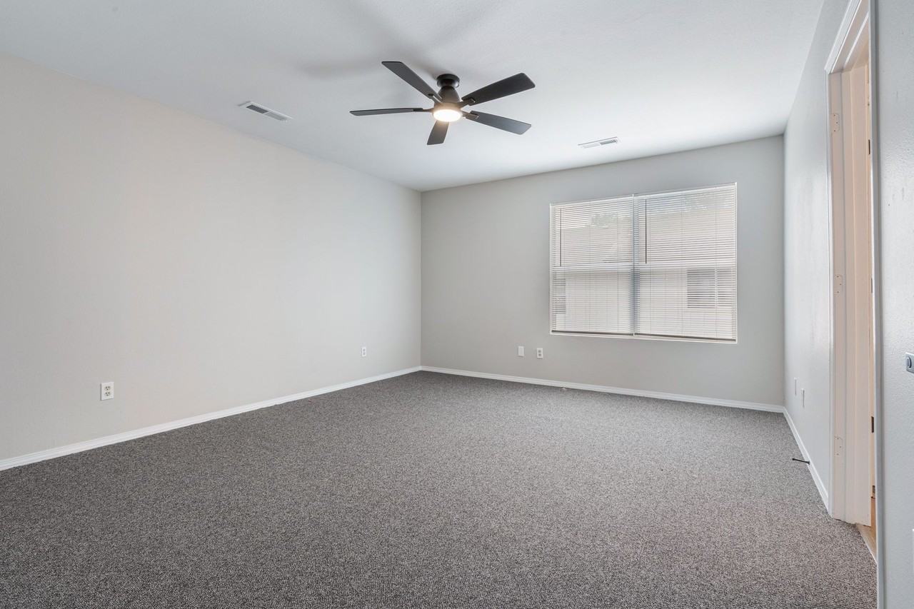 Rosehill Townhomes - Photo 7 of 13