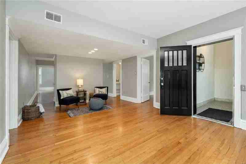 6301 Southwood Ave #3rdFL - Photo 4 of 40