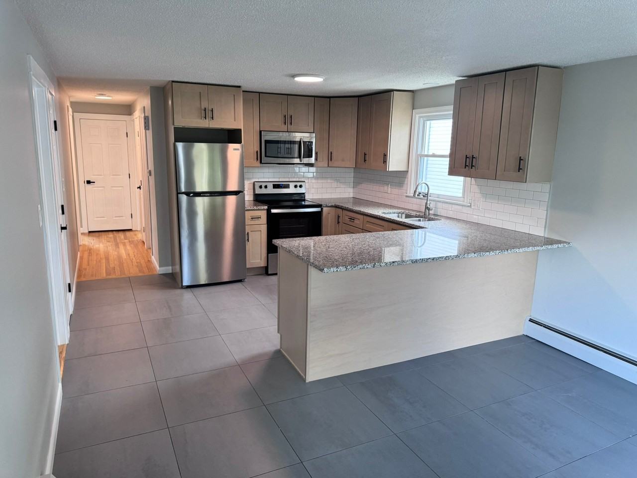163 Oakland Ave #1st - Photo 4 of 15