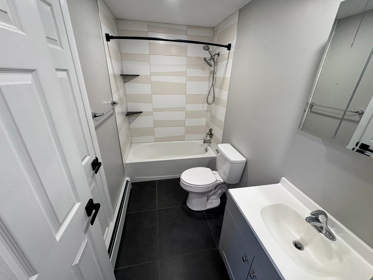 163 Oakland Ave #1st - Photo 6 of 15