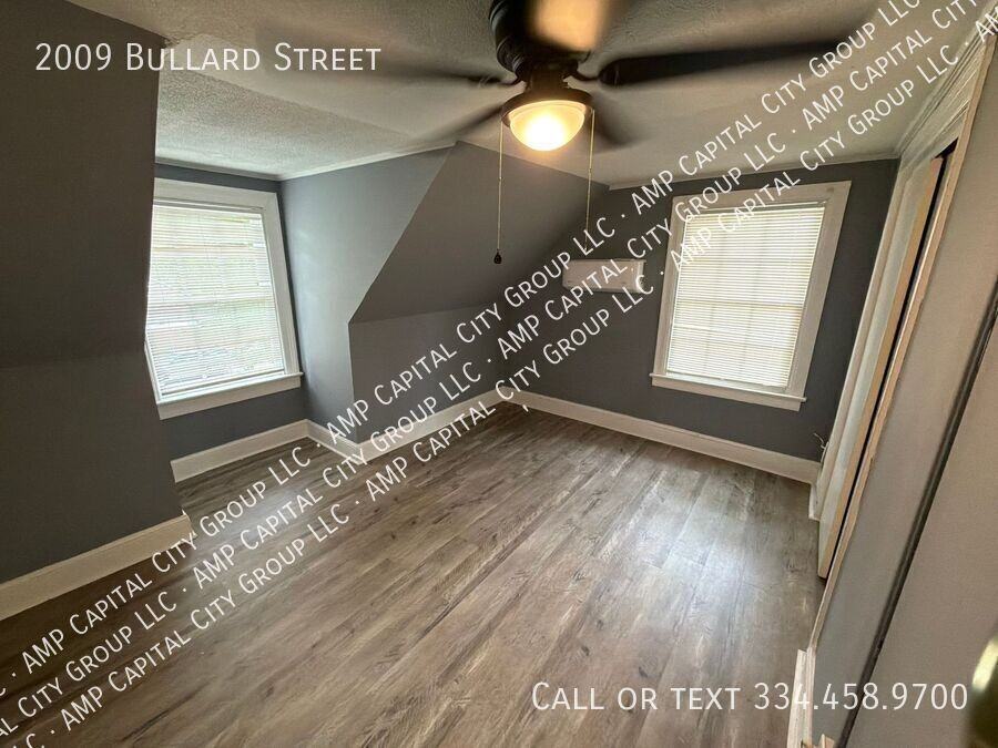 2009 Bullard St - Photo 7 of 13