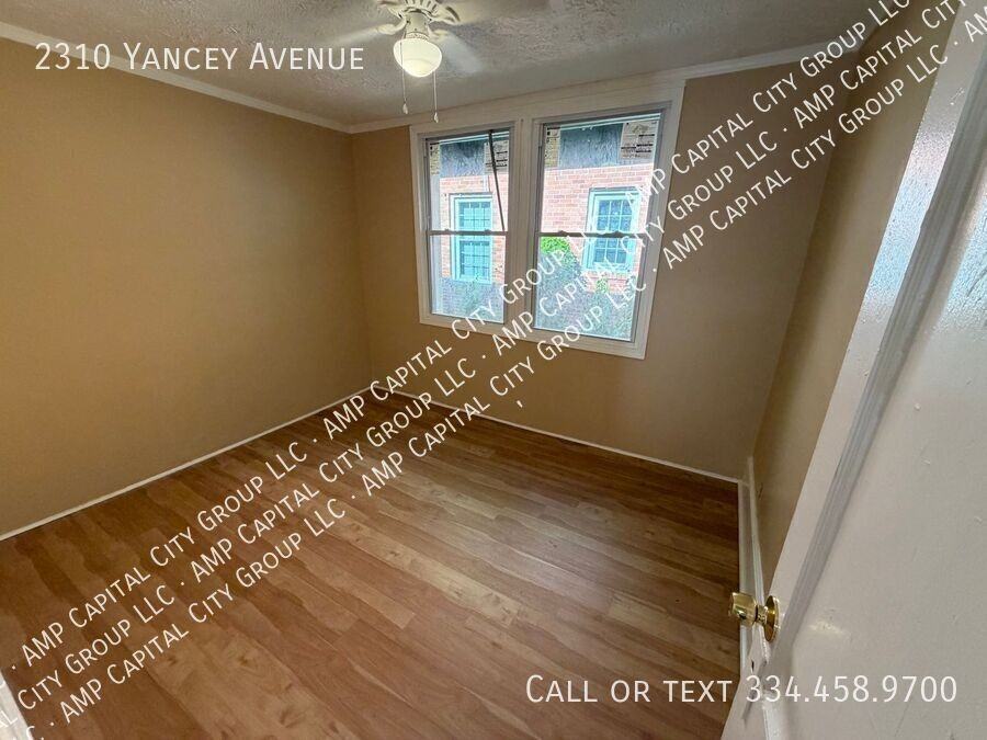 2310 Yancey Ave - Photo 5 of 9