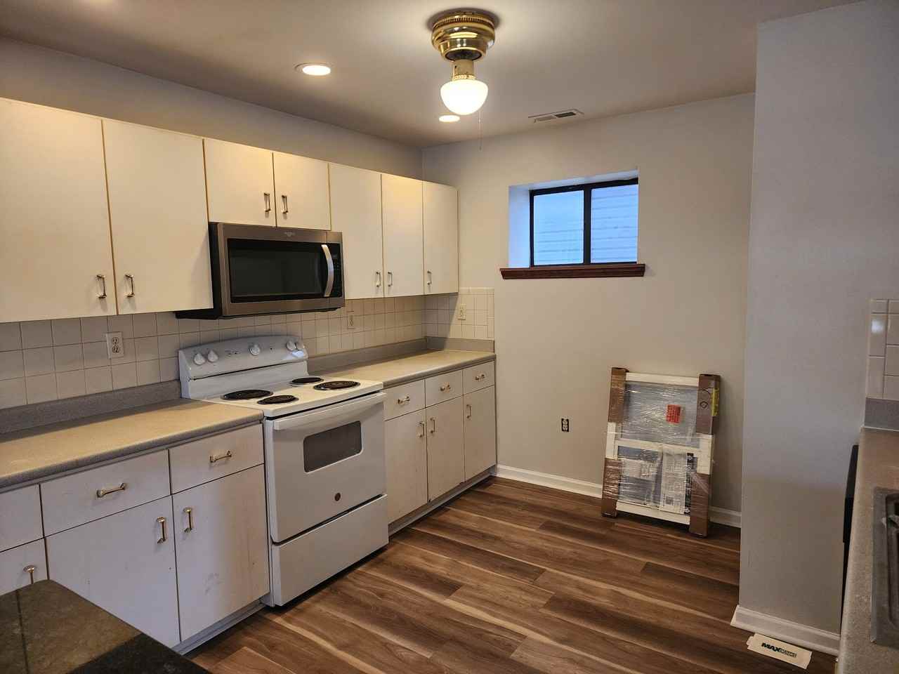 2744 Dalton Ave - Photo 3 of 11