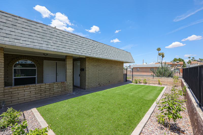1159 W Drummer Ave #1159 - Photo 4 of 20