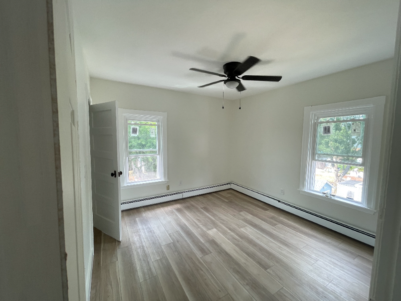 73 Fairview Ave #2 - Photo 4 of 7