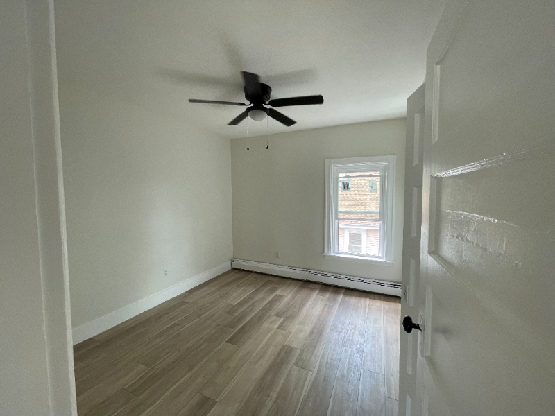 73 Fairview Ave #2 - Photo 5 of 7