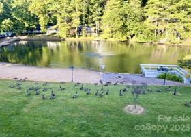 featured image of 1150 W Blue Ridge Rd #203