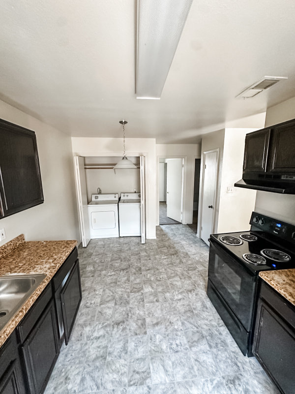 1604 Windward Dr #C - Photo 6 of 13