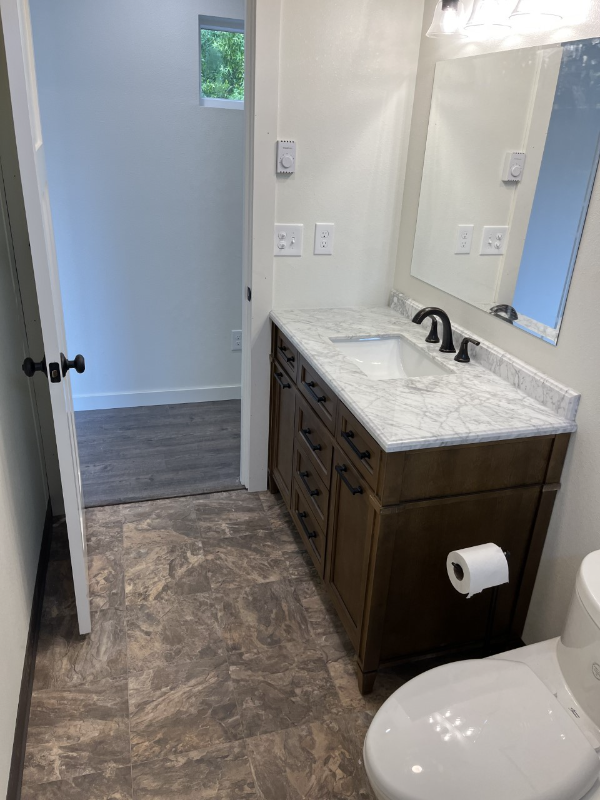 6650 Long Lake Rd Se - Photo 4 of 10