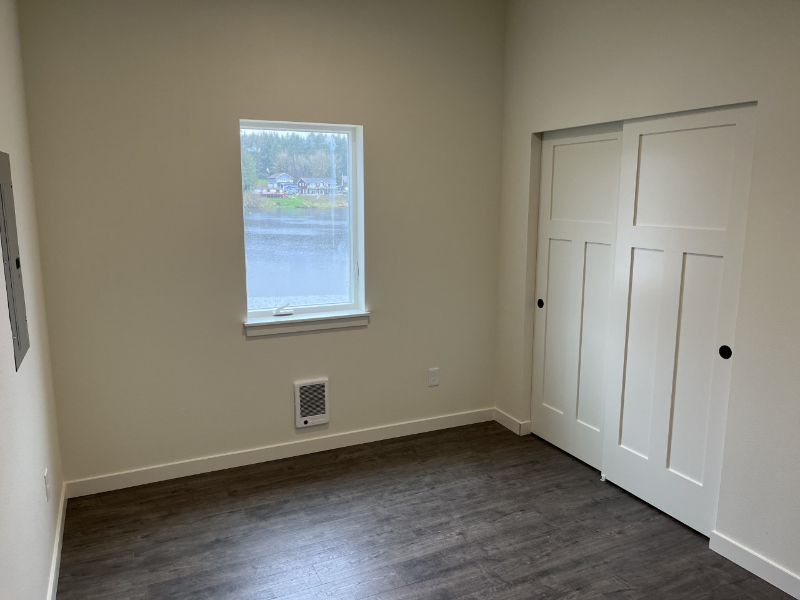 6650 Long Lake Rd Se - Photo 7 of 10