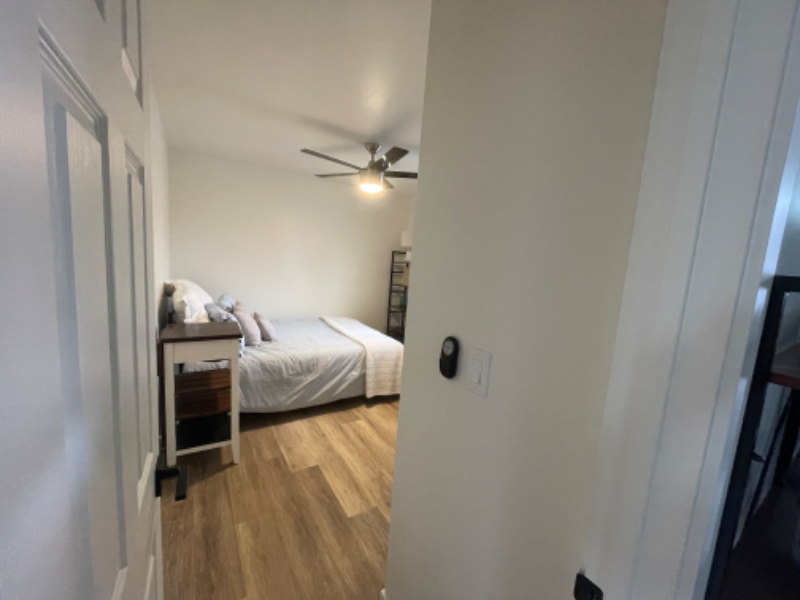 5034 54th St - Photo 4 of 11