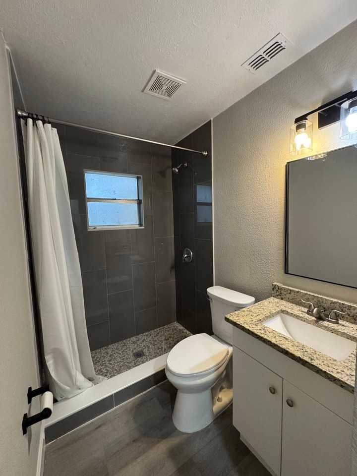 555 Cadillac Blvd - Photo 5 of 18