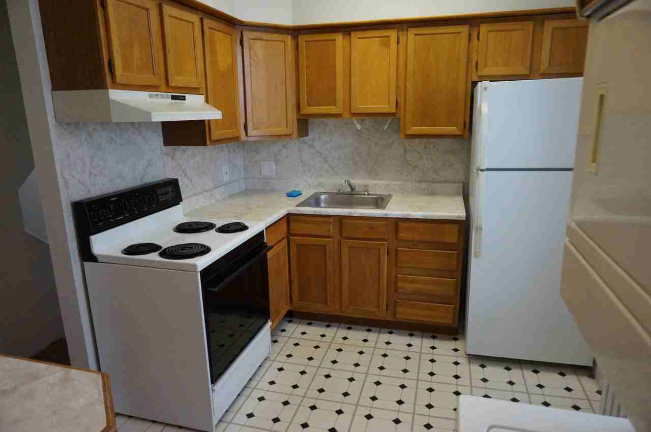 3513 Bowman St #2 - Photo 7 of 20