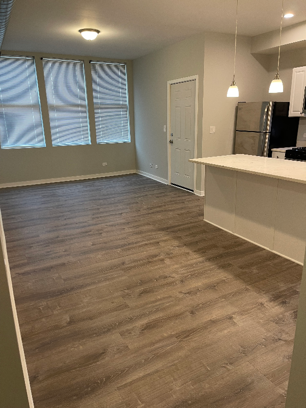 2736 N Laramie Ave #1 - Photo 3 of 13