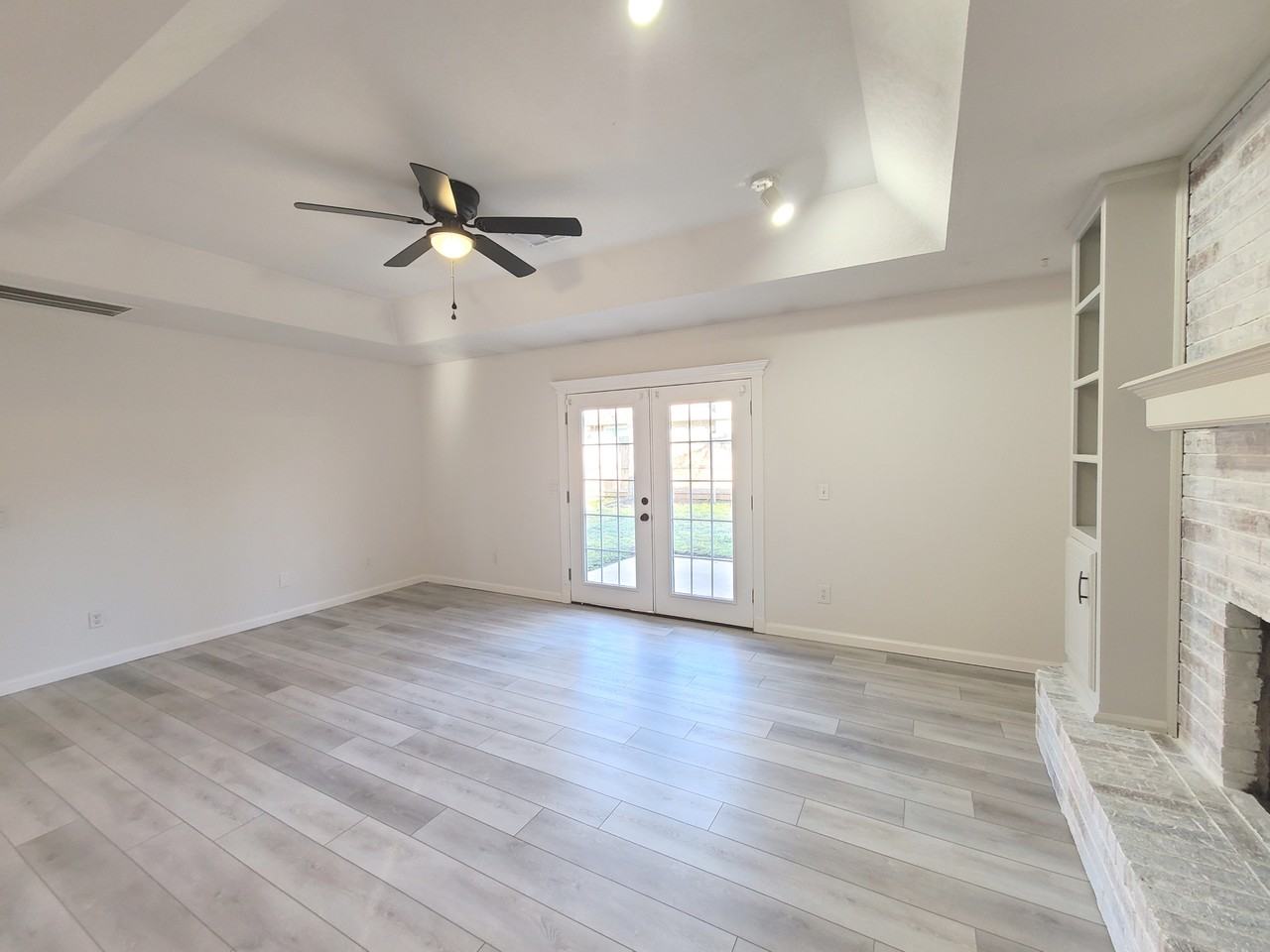 3704 Summerwind Ave #NA - Photo 5 of 26