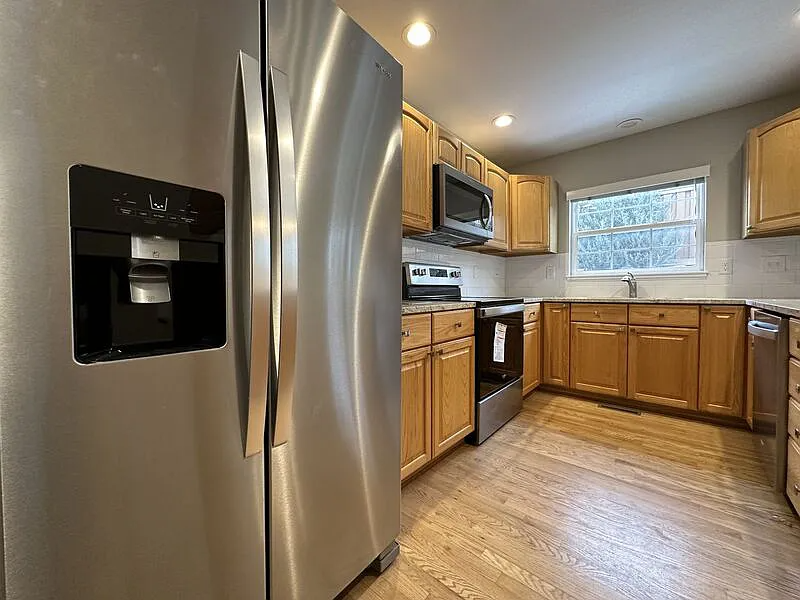 6210 Trailhead Rd - Photo 5 of 20