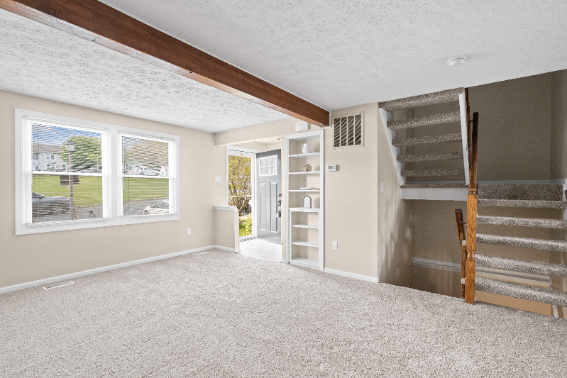 131 Spruce Woods Ct - Photo 5 of 39