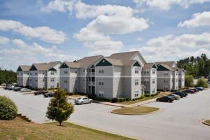 featured image of 186 University Village Dr #D