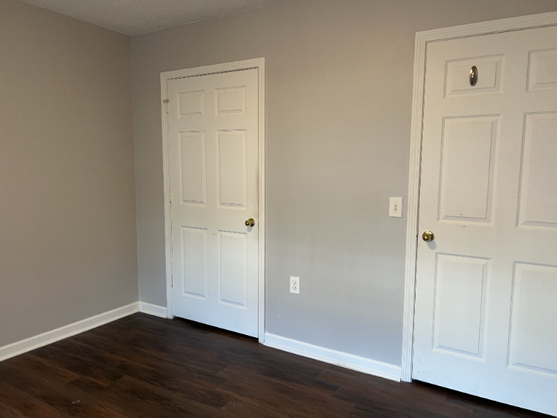 186 University Village Dr #D - Photo 6 of 12