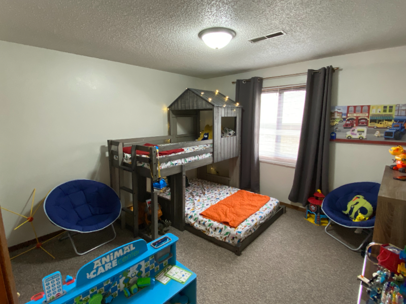 365 Ellis Ave #11 - Photo 7 of 15