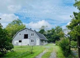 featured image of 7518 Bayside Rd