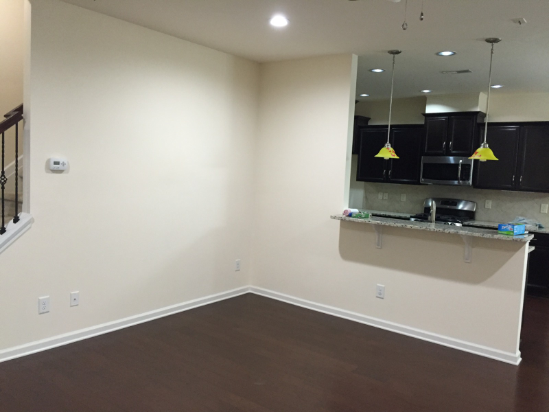 530 Whitworth Ln - Photo 6 of 20