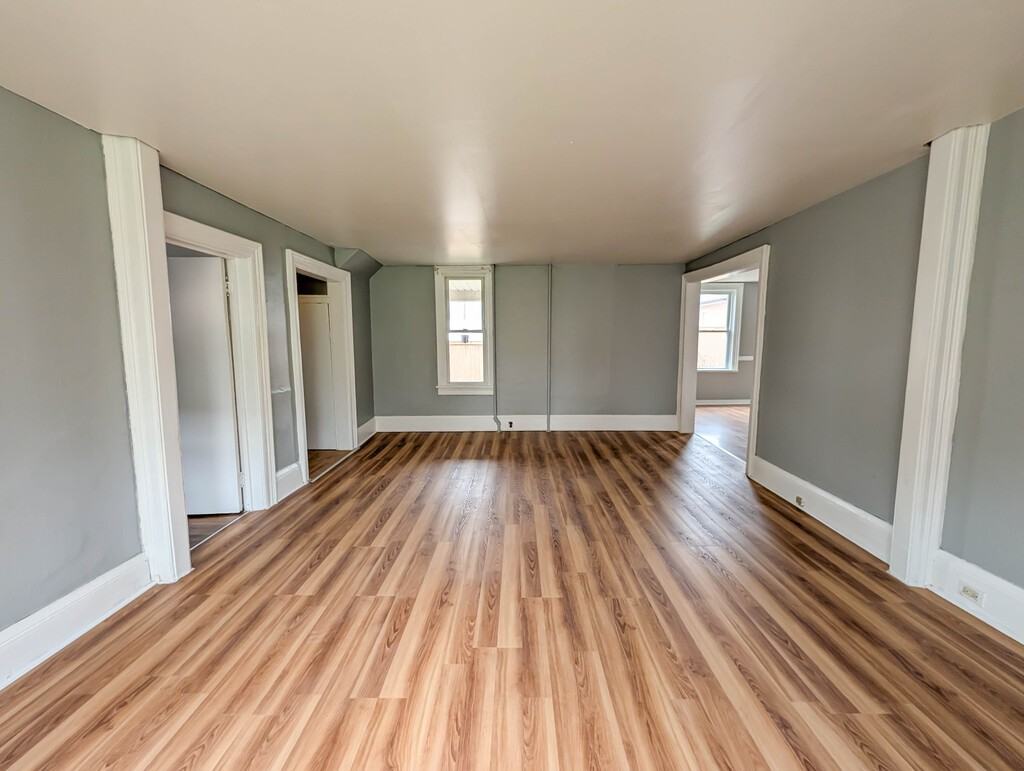 34 Forsythe St - Photo 5 of 25