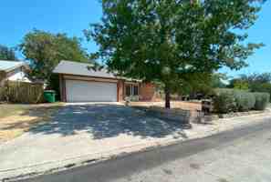featured image of 7001 Spring Leaf St