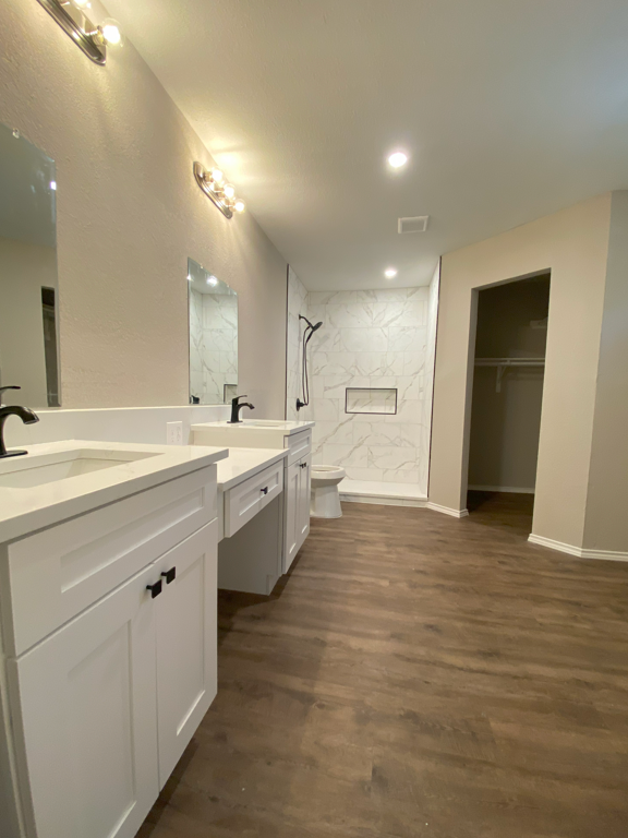 7001 Spring Leaf St - Photo 6 of 10