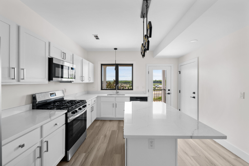 1295 Holmden Ave #2 - Photo 3 of 13