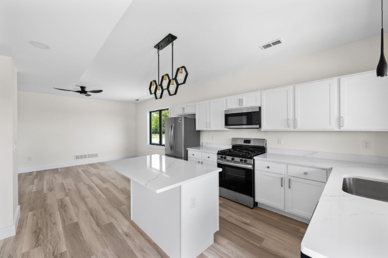 1295 Holmden Ave #2 - Photo 4 of 13