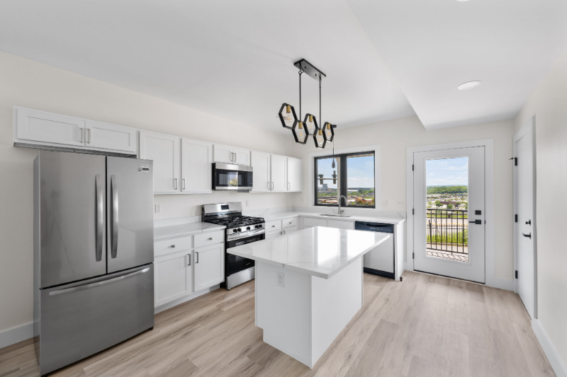 1295 Holmden Ave #2 - Photo 5 of 13