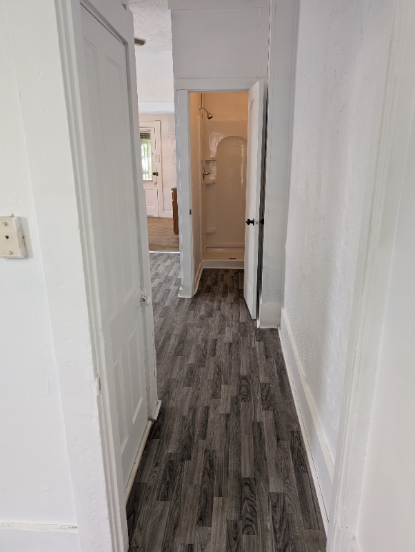 211 N 20th St #213N20thST - Photo 4 of 16