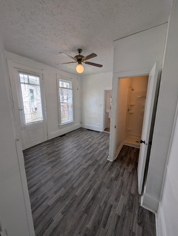 211 N 20th St #213N20thST - Photo 5 of 16