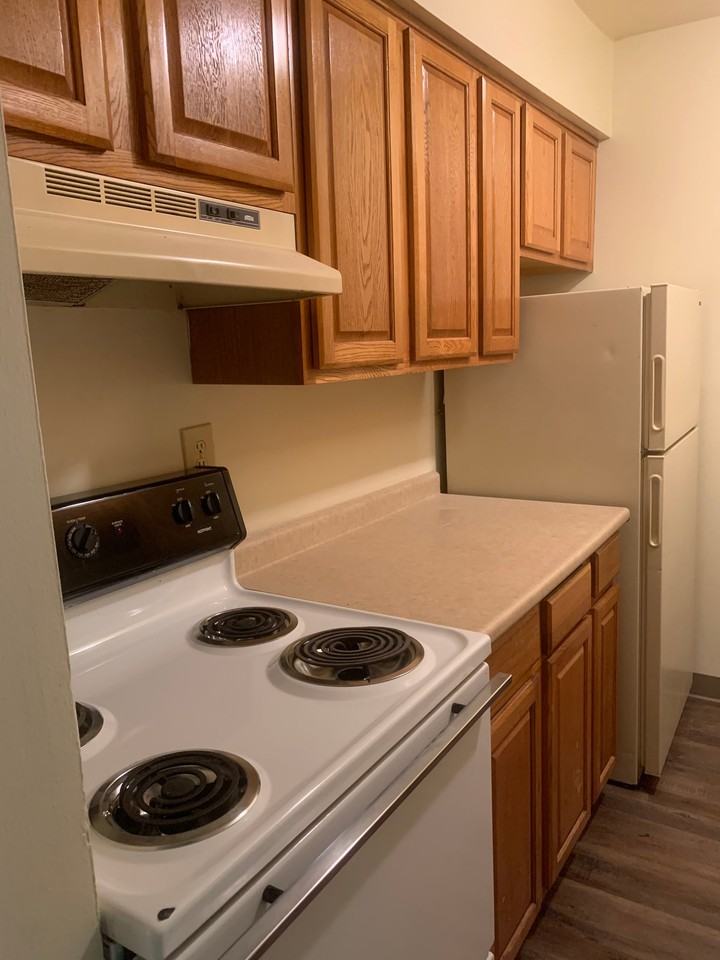 2065 Sutton Ave #24 - Photo 5 of 10