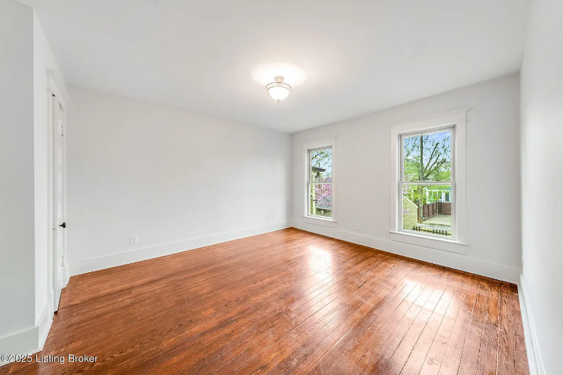 1131 Everett Ave #2 - Photo 2 of 28