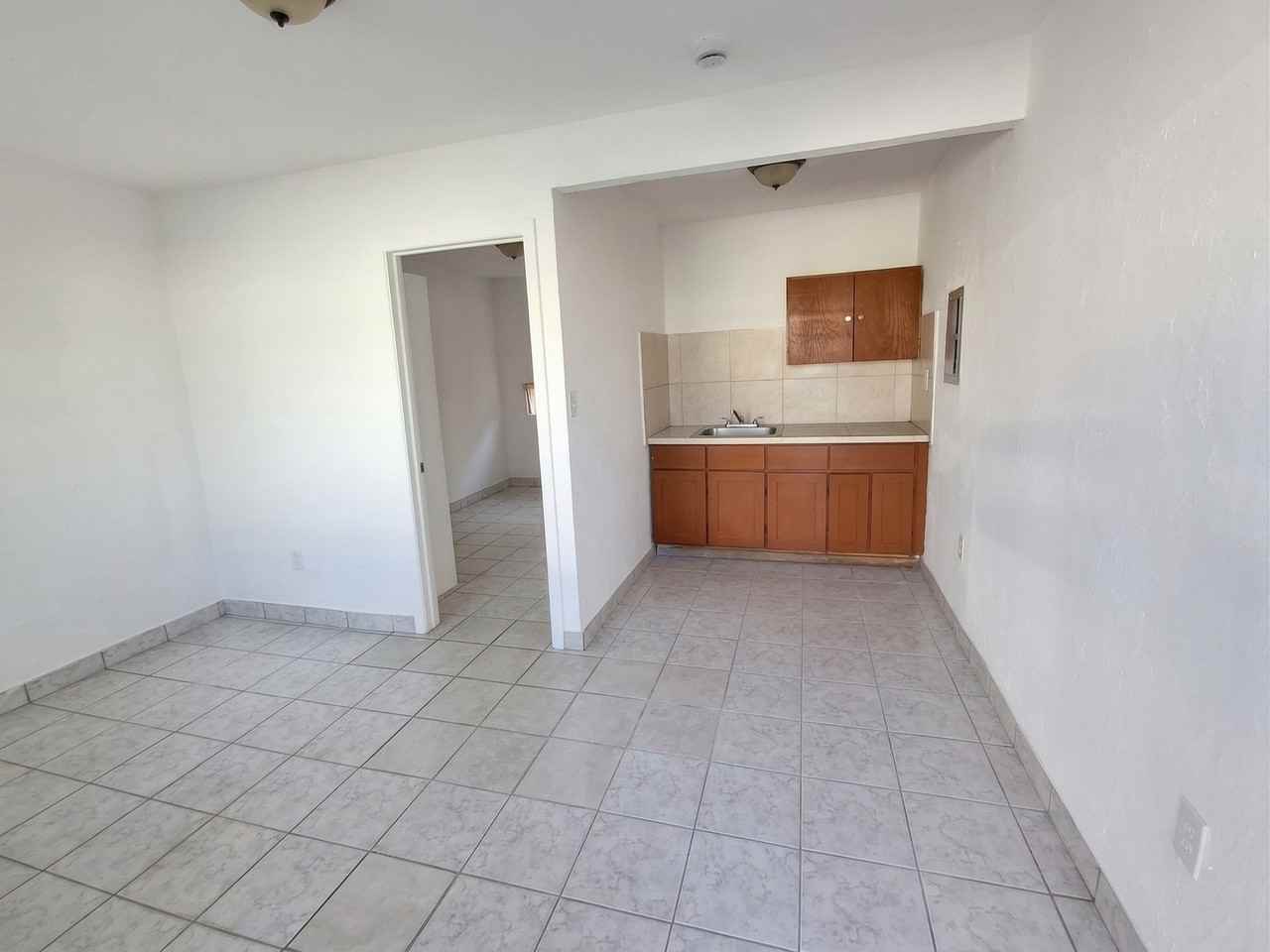625 W Avenue A #5 - Photo 5 of 8