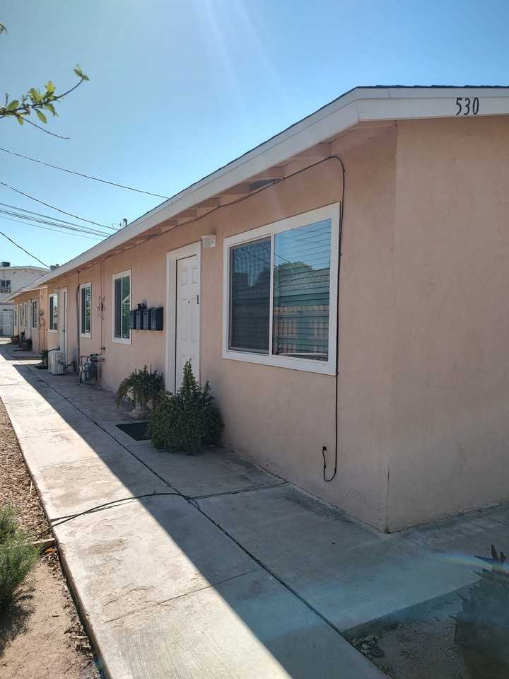 530 W Murphy St - Photo 7 of 7
