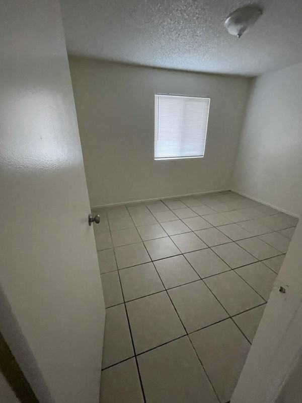 429 S Backer Ave #204 - Photo 5 of 17
