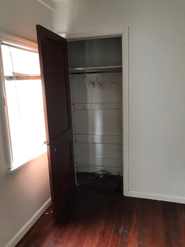 2816 Edwards Way - Photo 3 of 42