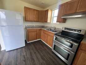 623 1/2 Alamo St #623-5 - Photo 1 of 1