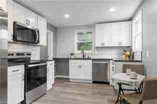 1632 Holmden Ave #4 - Photo 1 of 1