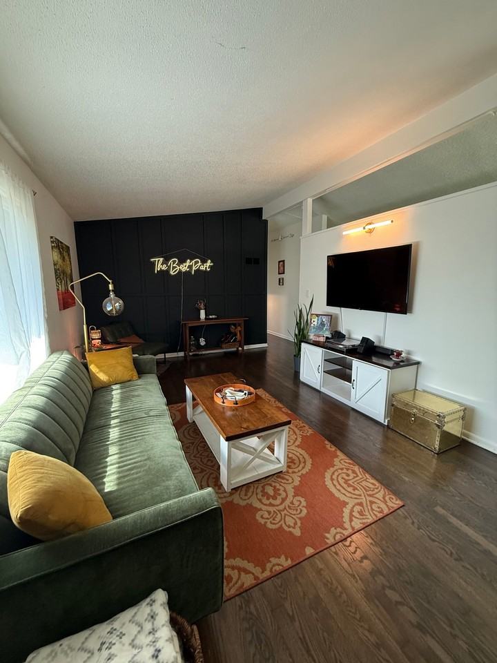 2106 Ne 64th St - Photo 4 of 13