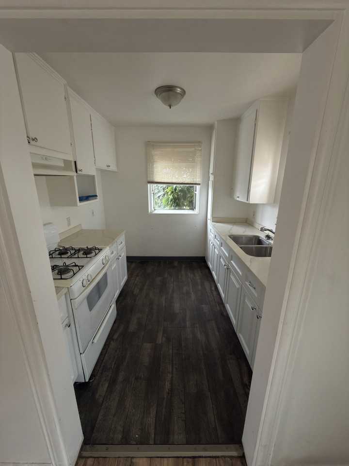 820 W Imperial Hwy #3 - Photo 3 of 10