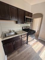 featured image of 637 Northampton St #6