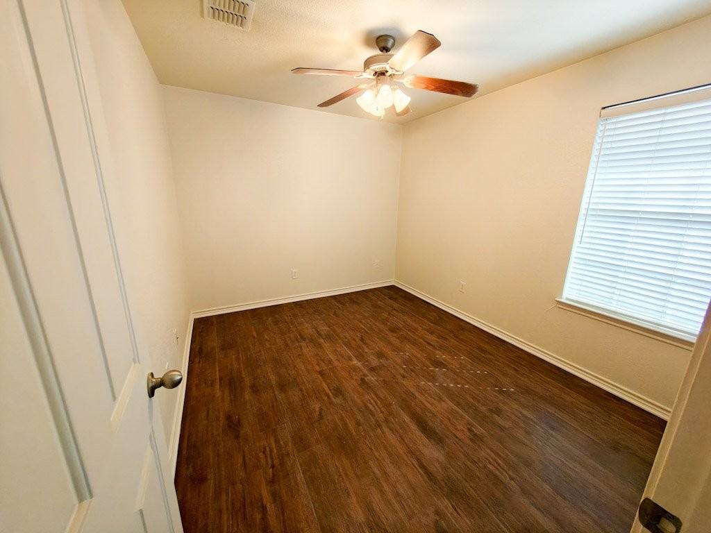 5617 Cobalt Ln - Photo 5 of 11