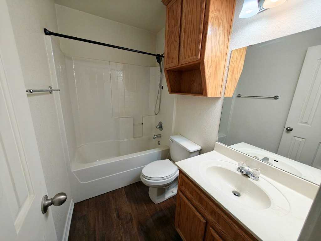 5617 Cobalt Ln - Photo 6 of 11