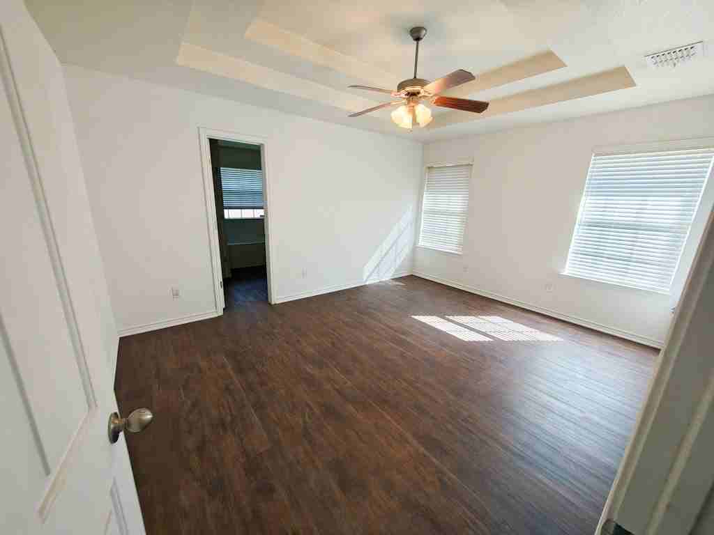 5617 Cobalt Ln - Photo 7 of 11