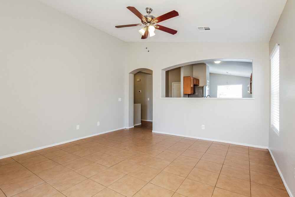 1840 S 106th Ln - Photo 6 of 19